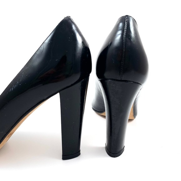 MICHAEL KORS COLLECTION Italian crafted black patent leather peep toe pumps - Picture 5 of 10